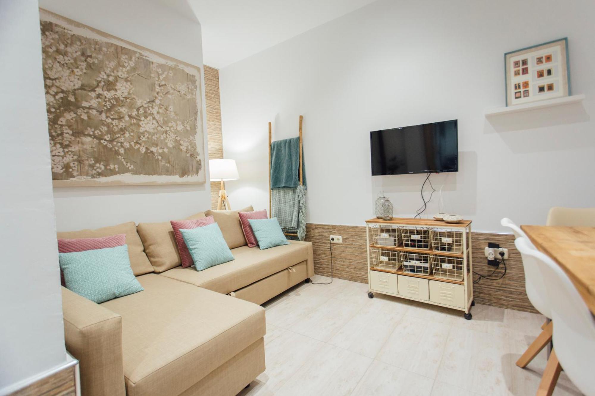 Beautiful And Cozy- 1Bd 1Bth- Arenal Center Appartement Sevilla Buitenkant foto